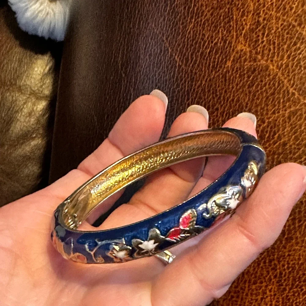 Blue and Silver Floral bangle Bracelet